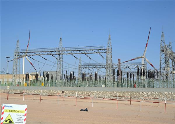 500 ميجاوات قدرة محطة رياح رأس غارب بخليج السويس